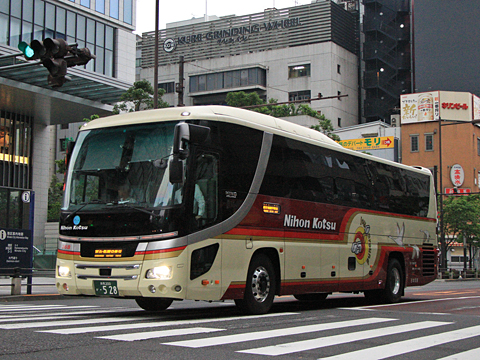 日本交通「キャメル号」鳥取・倉吉系統　･528