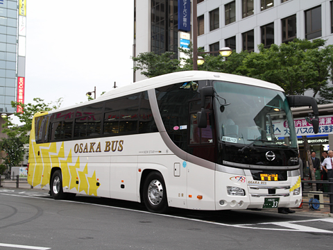 大阪バス「東京特急ニュースター号」　33